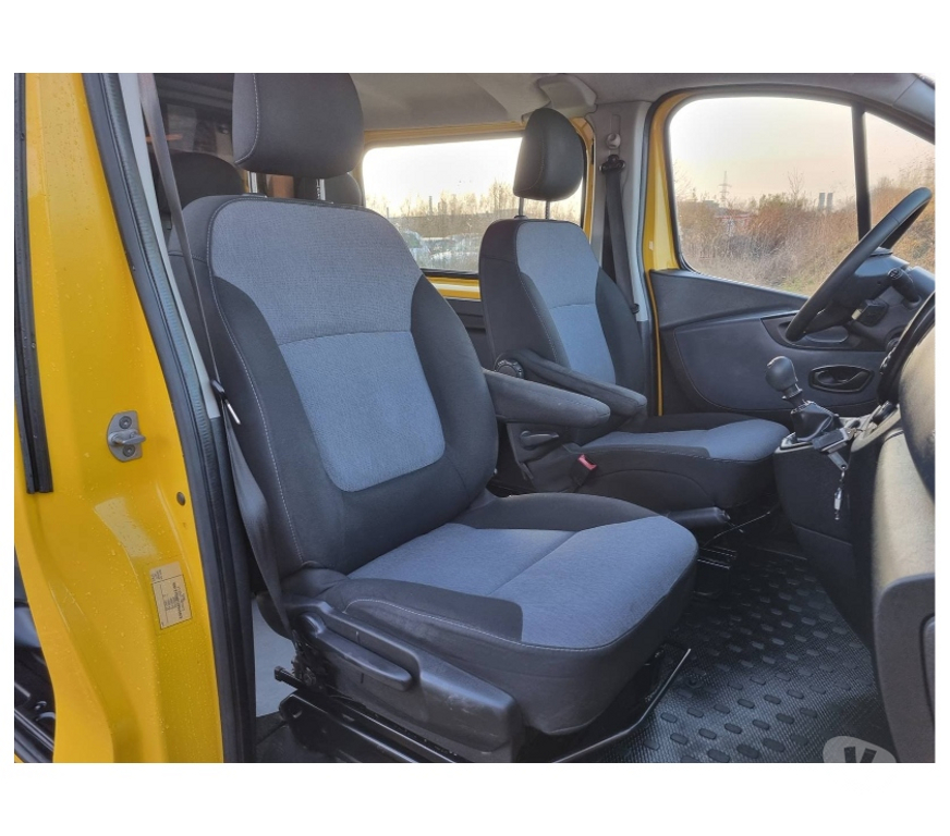 Véhicules commerciaux & utilitaires d'occasion Pont-de-Loup - Photos Vivastreet Opel Vivaro Maxi Double cabine 2018 1.6cdti Biturbo Gps Ac..
