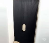 Recois pour fellation Glory Hole en toute discrétion