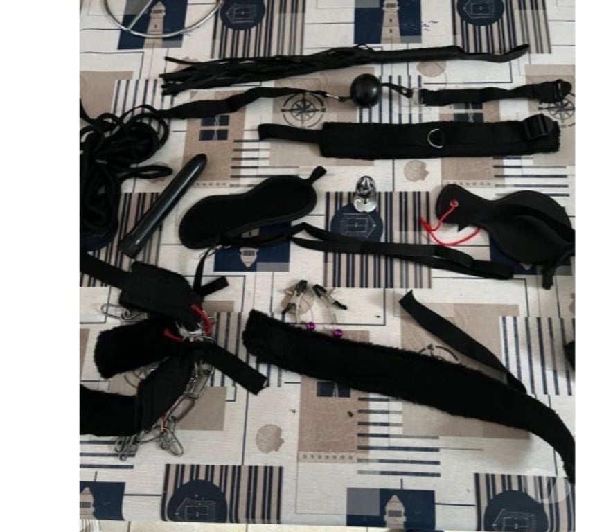 Gay Mettet Ermeton-sur-Biert - Photos Vivastreet Suis soumis et salope