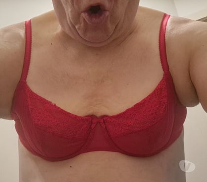 Rencontre gay - Photos Vivastreet Je veux qu'on me traite comme une femme