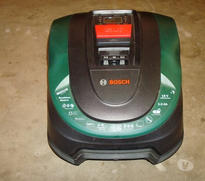 Bricolage - Jardin - Outillage - Photos Vivastreet Robot tondeuse bosch