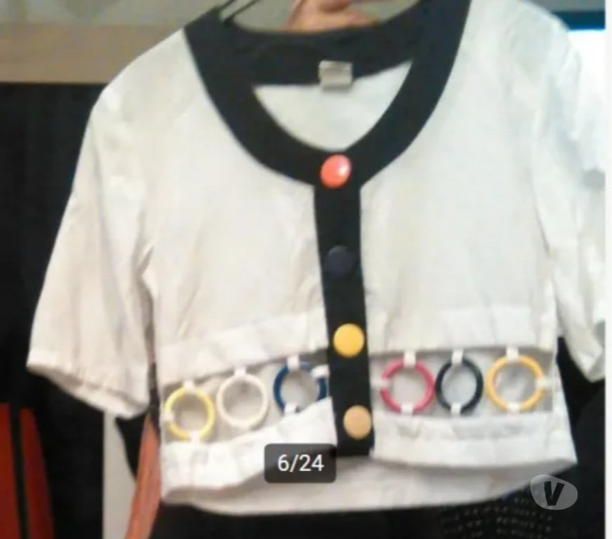 Vêtements occasion Fléron Romsée - Photos Vivastreet Lot de 2 a 3000 vêtements principalement femme T 34 44