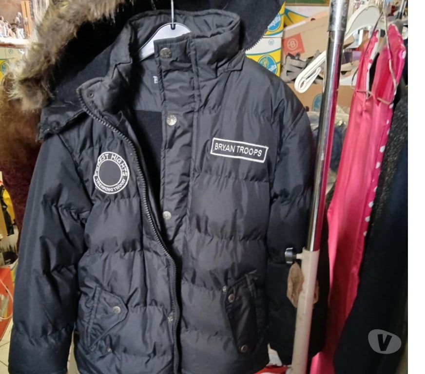 Vêtements occasion Fléron Romsée - Photos Vivastreet Lot de 2 a 3000 vêtements principalement femme T 34 44