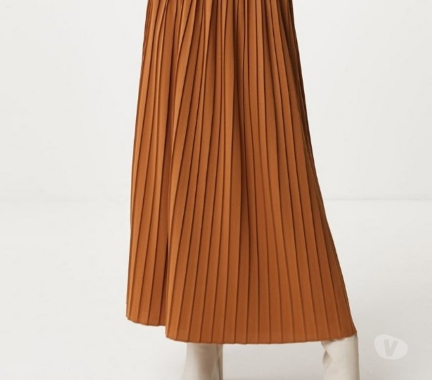 Vêtements occasion Fléron Romsée - Photos Vivastreet Lot de 2 a 3000 vêtements principalement femme T 34 44