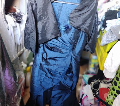 Vêtements Romsée Fléron - Photos Vivastreet Lot de 2 a 3000 vêtements principalement femme T 34 44