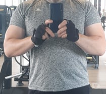 Pour JF - F d'affaires de passage libre ou pas.