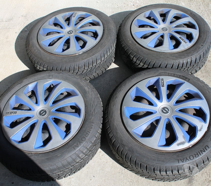 Pièces et services auto Philippeville - Photos Vivastreet 4x pneus hiver + jantes + enjoliveurs