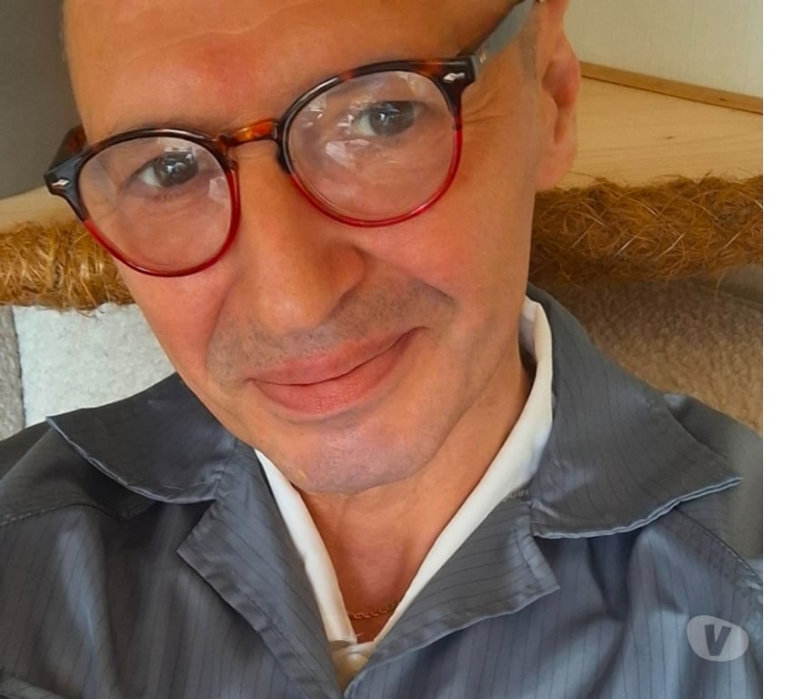 exhib Bruxelles (Brussels) Bruxelles-Centrum - Photos Vivastreet Cherche complice de jeux