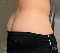 Viens me montrer ta bite et pisser