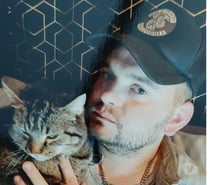 Coucou personnes veut se faire sucer ici ?