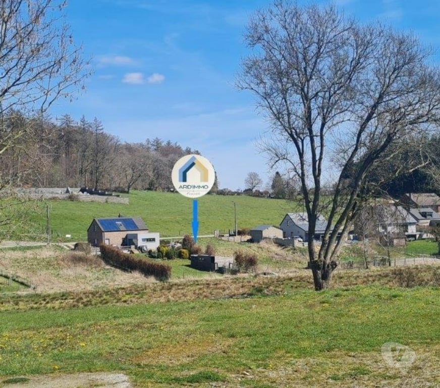 Terrains à vendre Baillamont - Photos Vivastreet NAOMÉ Bièvre : Terrain de 12a65ca, belle vue.
