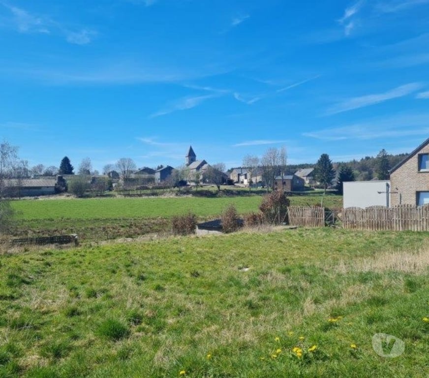 Terrains à vendre Baillamont - Photos Vivastreet NAOMÉ Bièvre : Terrain de 12a65ca, belle vue.