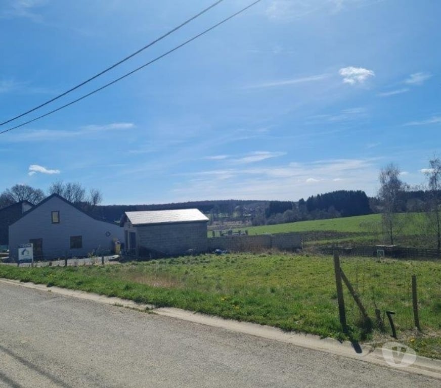 Terrains à vendre Baillamont - Photos Vivastreet NAOMÉ Bièvre : Terrain de 12a65ca, belle vue.