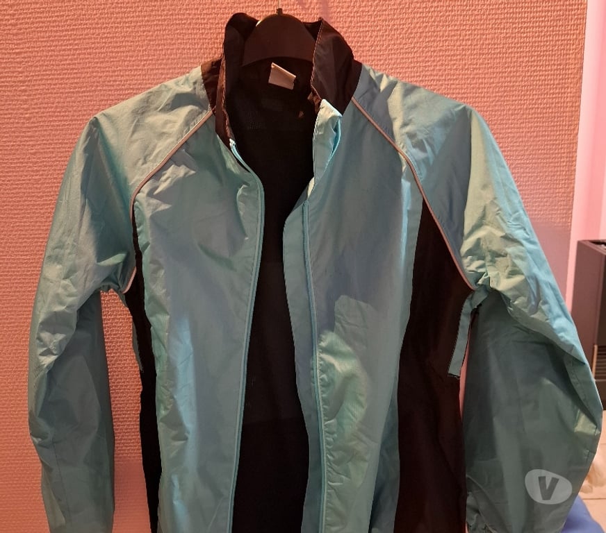 Vêtements occasion Mouscron Mouscron-Centrum - Photos Vivastreet Parka homme ou femme