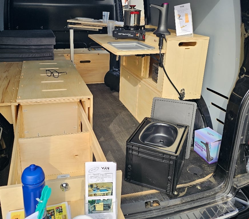 Electroménager Bruxelles (Brussels) Bruxelles-Centrum - Photos Vivastreet Cuisine dans ton véhicule sans galère – Kit cuisine