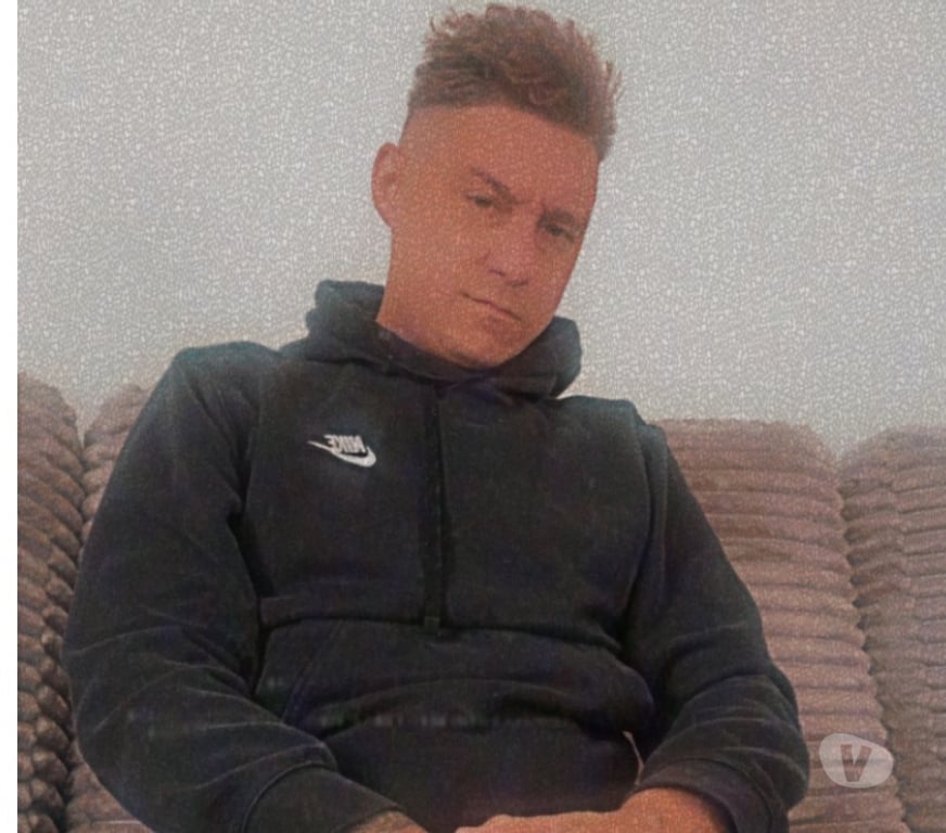 Gay Charleroi Charleroi-Centrum - Photos Vivastreet Passif masculin pour actif masculin