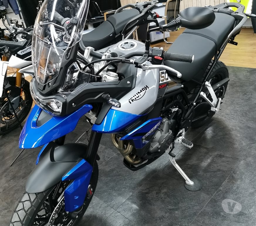Motos Jumet Jumet-Centrum - Photos Vivastreet Moto triumph 850 sport