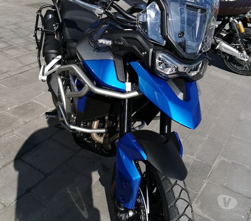 Motos Jumet Jumet-Centrum - Photos Vivastreet Moto triumph 850 sport