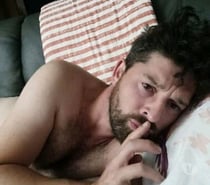 Passionné de suce, je kiffe goûter vos bites ...