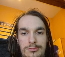 (Lire!) Cherche jeune homme a grosse queue a sucer