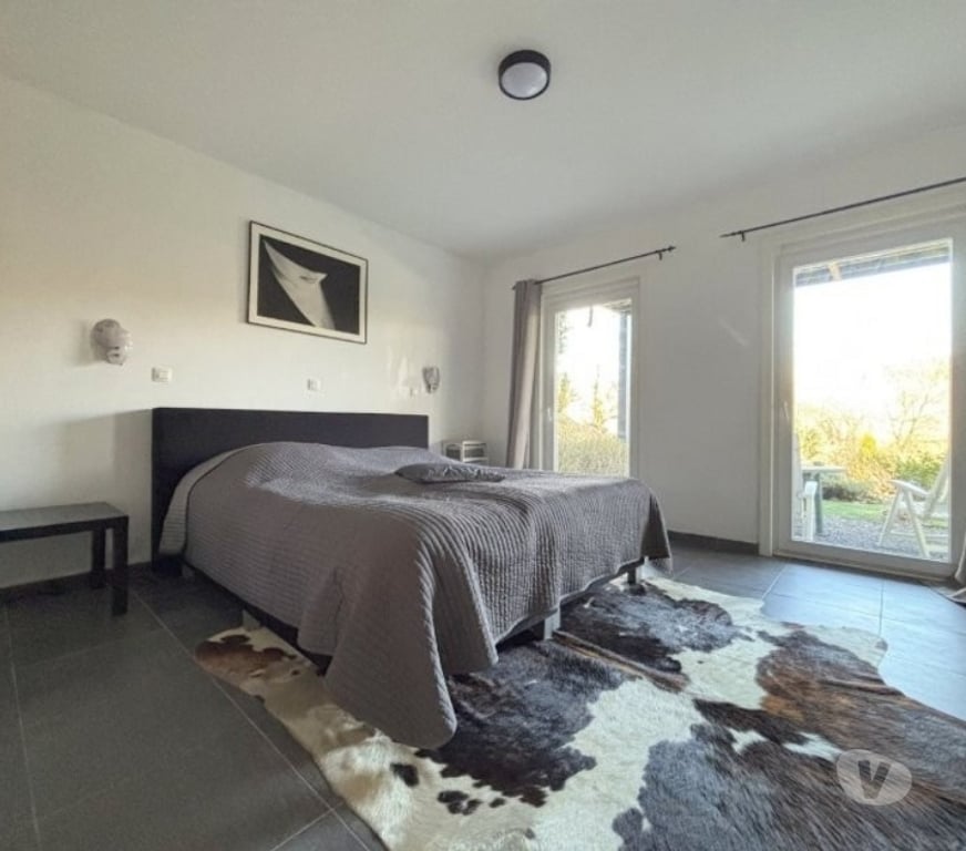 Annonce maison Bouillon Bouillon-Centrum - Photos Vivastreet BOUILLON : Spacieuse maison 4faç (2011),24 ares,belle vue.