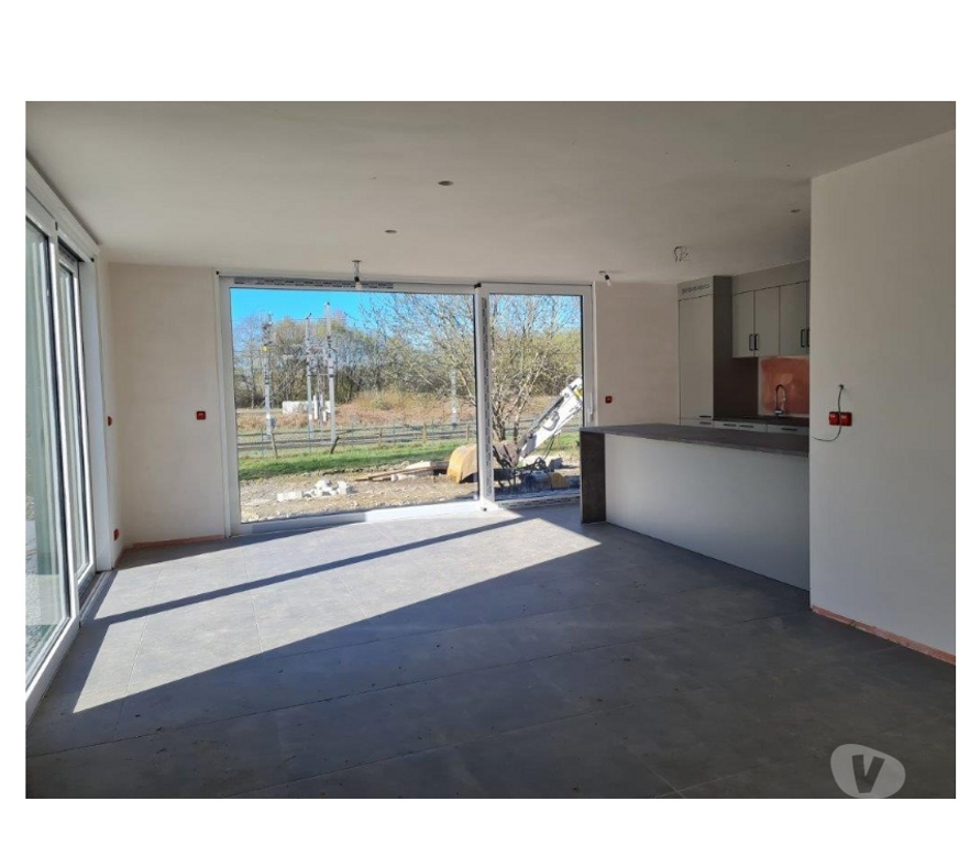 Maisons a louer Libramont - Photos Vivastreet Libramont : splendide maison, 2-3 ch, 2sdb, jardin.