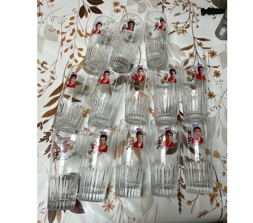 Meubles & Décoration Tournai Tournai-Centrum - Photos Vivastreet 13 verres a jupiler