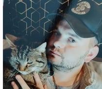 Coucou personnes veut se faire sucer ici? Je recois