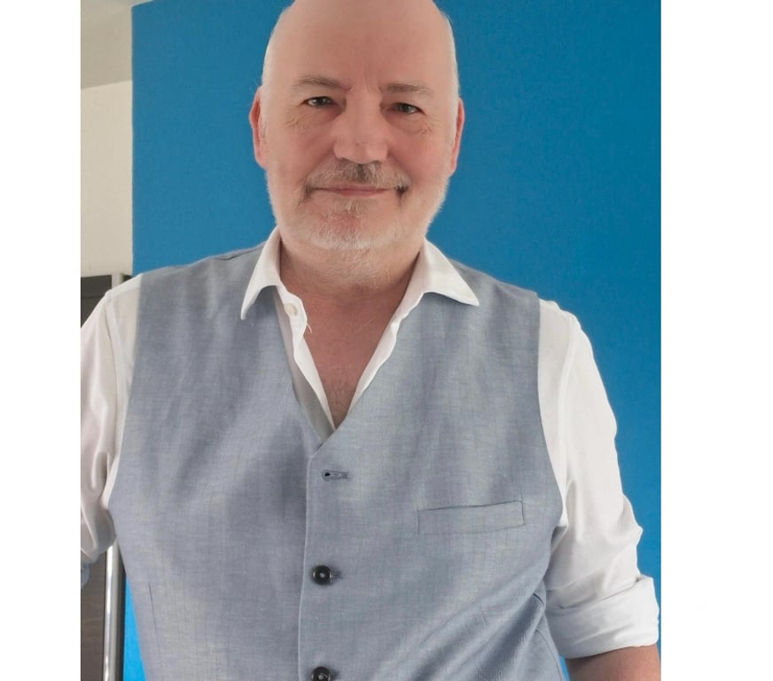 Gay Andenne - Photos Vivastreet A la recherche d'un homme actif...