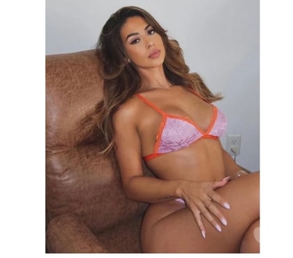 Escort Verviers-Centrum Verviers - Photos Vivastreet affectueuse Carol