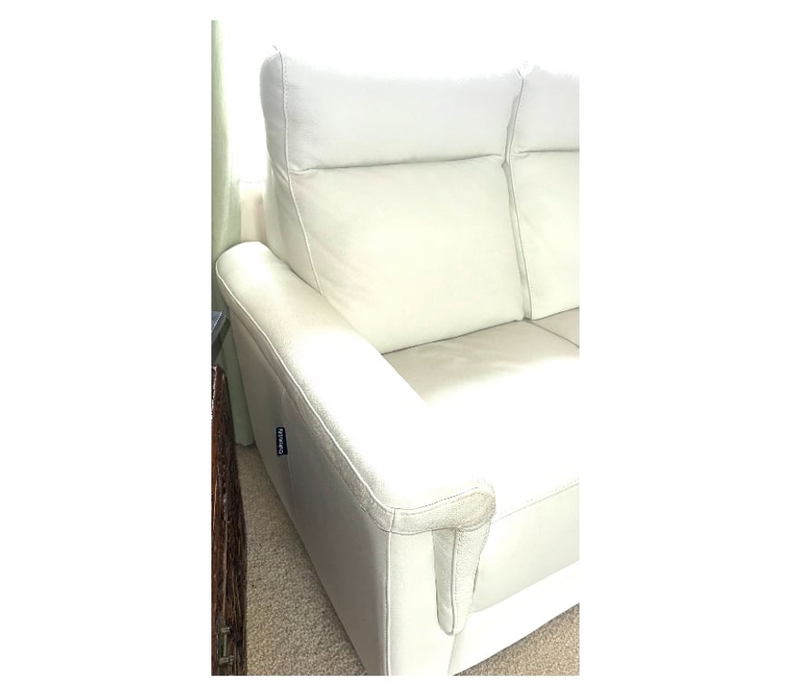 Meubles & Décoration Auderghem - Photos Vivastreet Chateau D'Aix Sofa divan 3 places super etat comme neuf