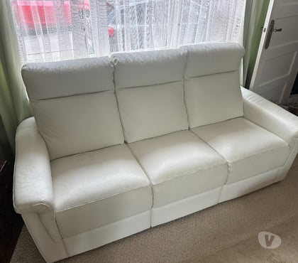 Meubles & Décoration - Photos Vivastreet Chateau D'Aix Sofa divan 3 places super etat comme neuf