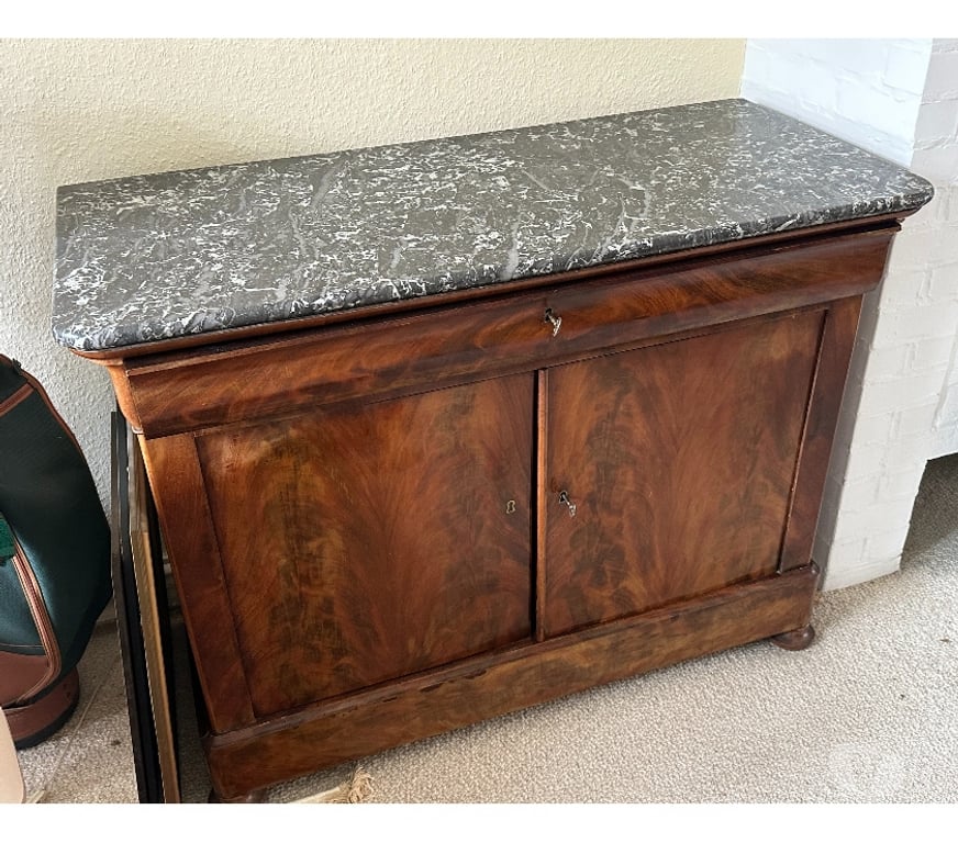 Meubles & Décoration Auderghem - Photos Vivastreet Belle armoire dressoir marbre gris salle a manger