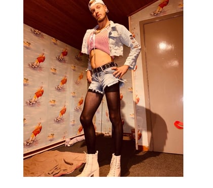 Gay Bruxelles-Centrum Bruxelles (Brussels) - Photos Vivastreet Travesti dispo se week-end