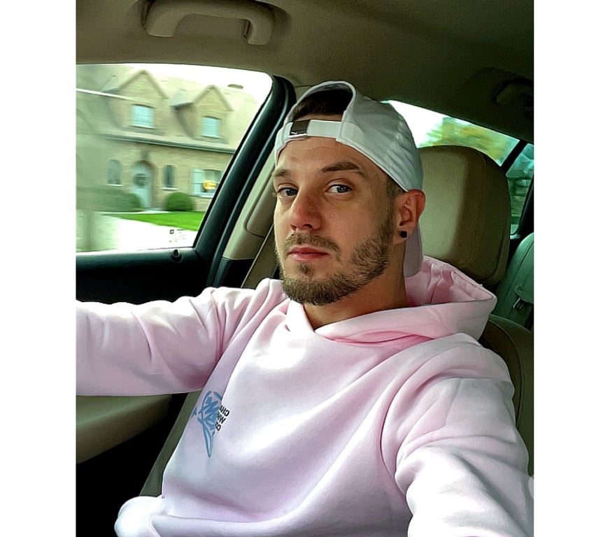 Gay Pont-à-Celles - Photos Vivastreet Travesti dispo se samedi