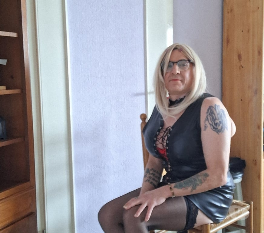 Gay Verviers Verviers-Centrum - Photos Vivastreet Cherche un maitre dominant actif