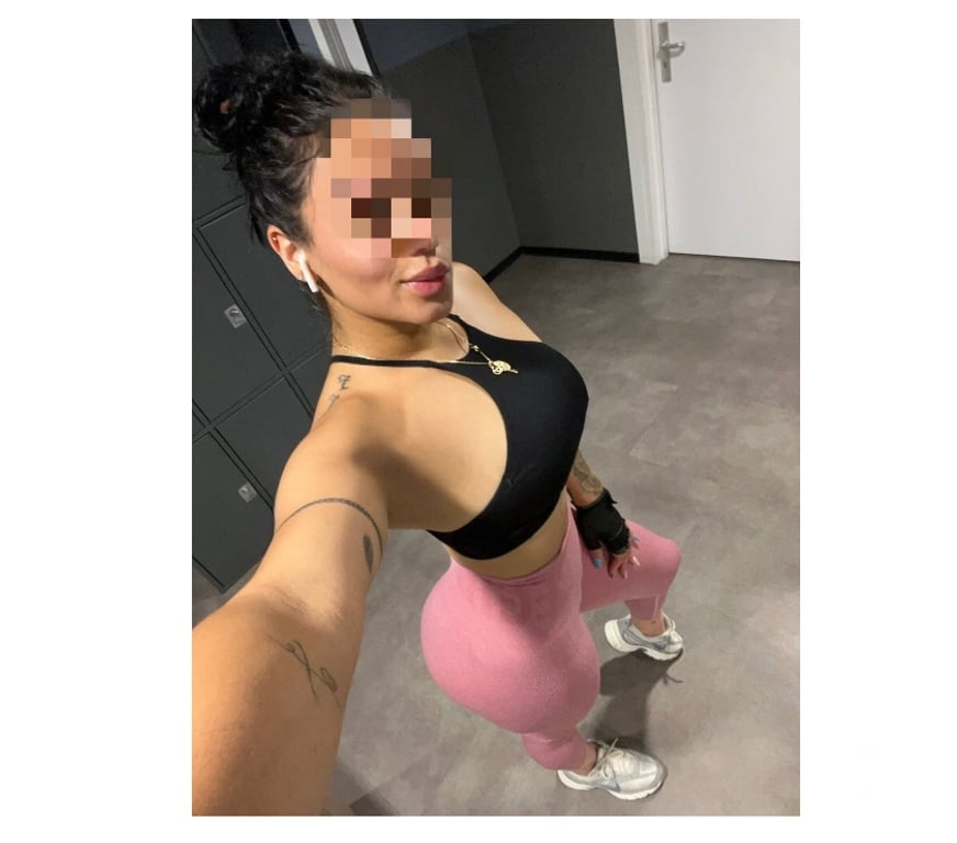 Escort Bruxelles (Brussels) Bruxelles-Centrum - Photos Vivastreet Isabela l’art du désir