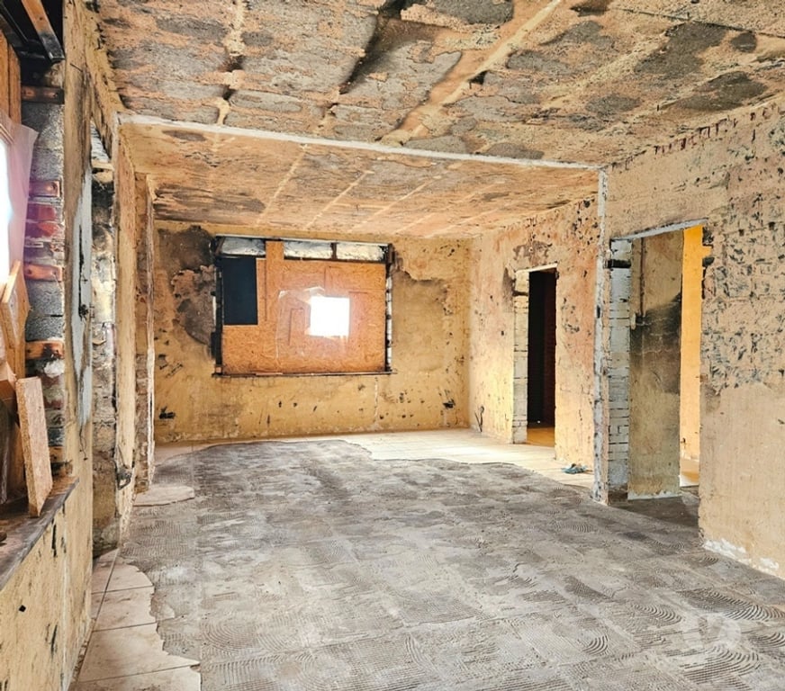 Annonce maison Cerfontaine - Photos Vivastreet Maison 4 façades à réhabiliter sur 8 ares à Daussois