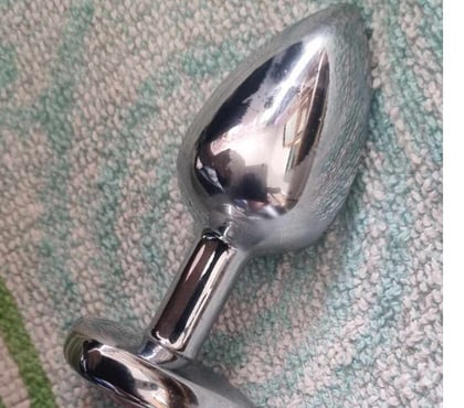 Rencontre gay - Photos Vivastreet Qui veut mon petit plug dans le ... (Bien lire)