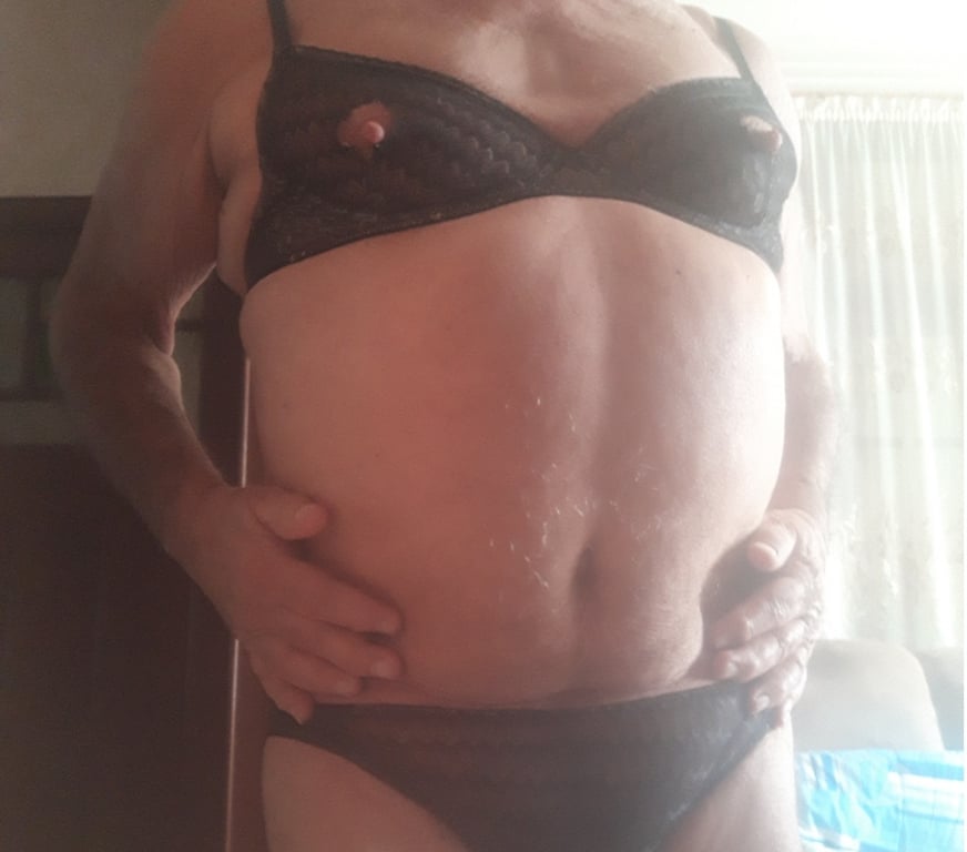 Gay Wemmel - Photos Vivastreet Viens éjaculer sur ma chatte anale