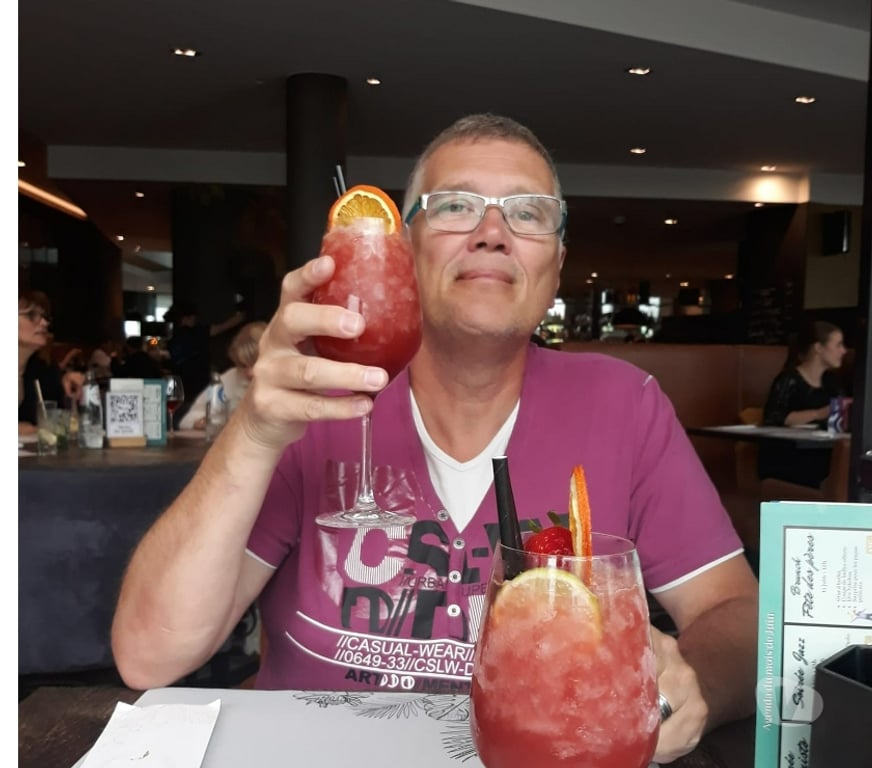 Gay Beauvechain - Photos Vivastreet cherchons un homme mature qui adore matter et meme diriger