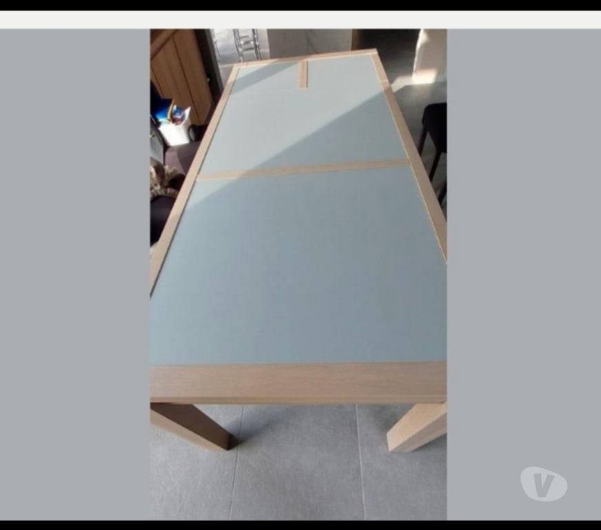 Meubles & Décoration Les Bons Villers - Photos Vivastreet Table salle à manger