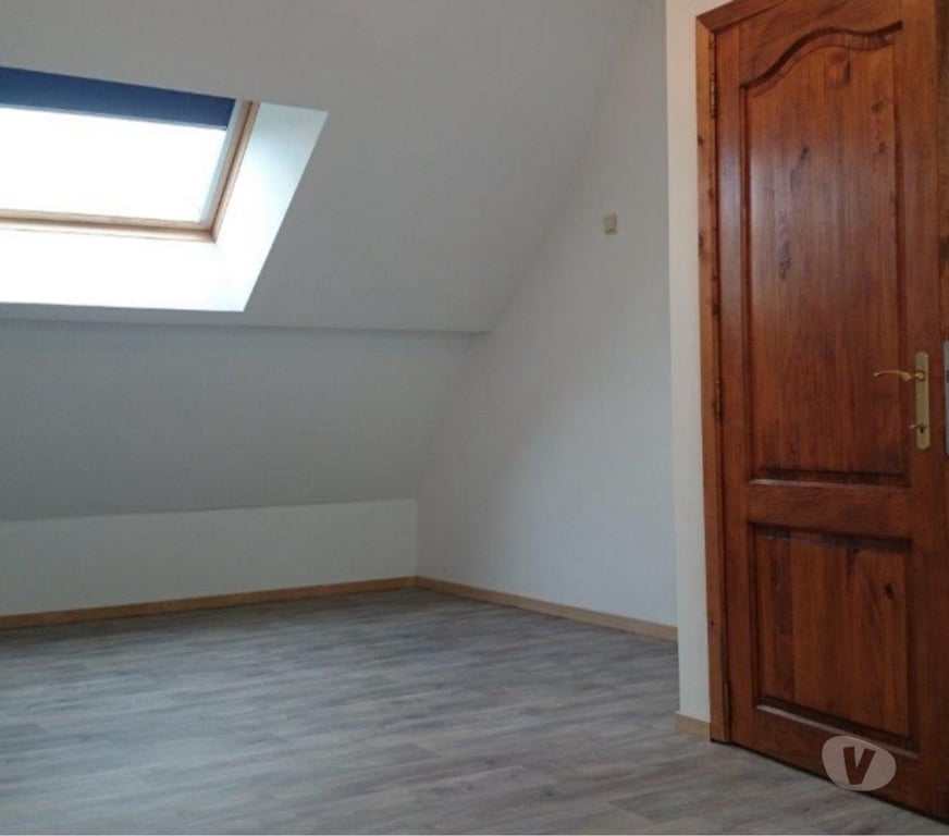 Location appartement Aubange Aubange-Centrum - Photos Vivastreet Duplex lumineux entièrement rénové à B-6790 Aubange