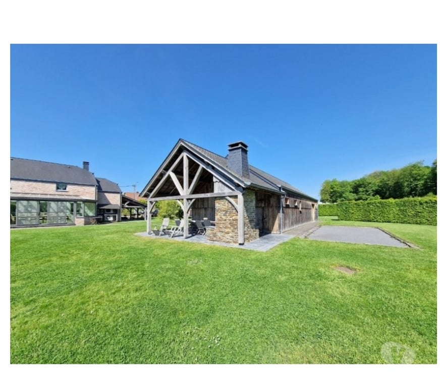 Annonce maison Baillamont - Photos Vivastreet Bievre : magnifique gite avec piscine sur 33a 53ca.