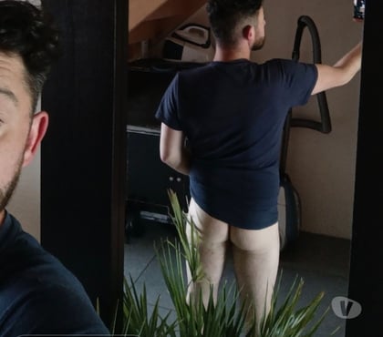 Gay - Photos Vivastreet Ma porte ouverte,.. qlq1 cool envie de me déclasser le cul?