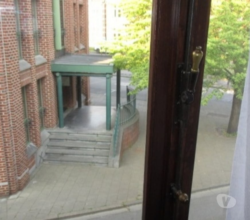 Location appartement Mons Cuesmes - Photos Vivastreet MONS CENTRE – CHAMBRE