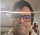 Jeune homme de 44 ans cherche l'amour