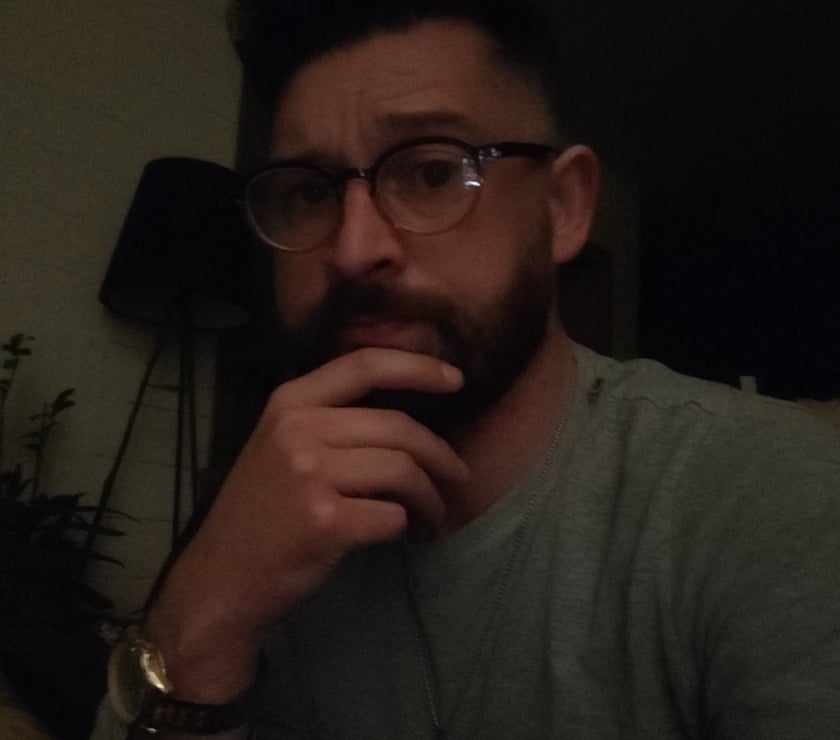 Gay Hannut - Photos Vivastreet Suceur addict, ce que j'aime? Le goût de vos bites