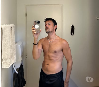 Escort gay Bruxelles-Centrum Bruxelles (Brussels) - Photos Vivastreet Young man escort for men