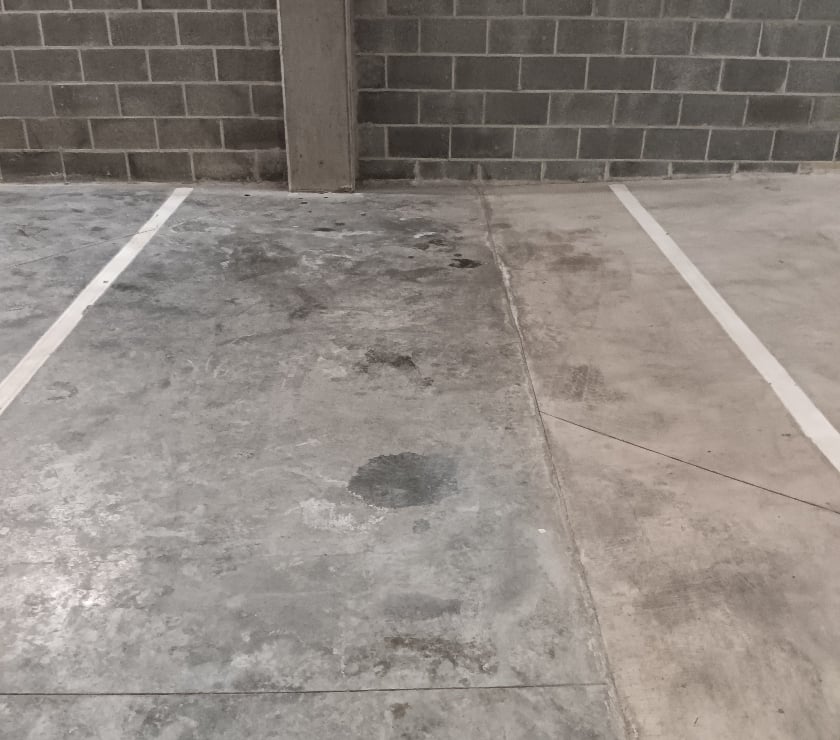 Location parking & garage Genval Rixensart - Photos Vivastreet Emplacement parking sous sol
